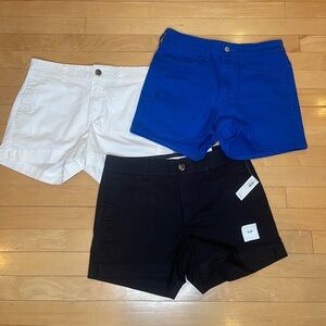 Old Navy Shorts Bundle ~ x1 Denim Short. X2 Tailored Shorts. All Size 4.